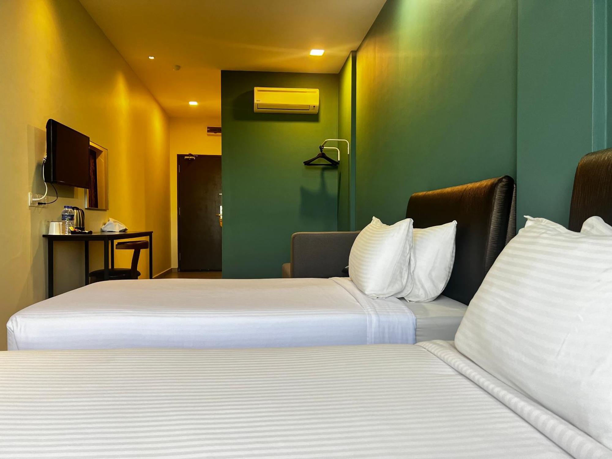 Sin Lien Hotel Kluang Bagian luar foto