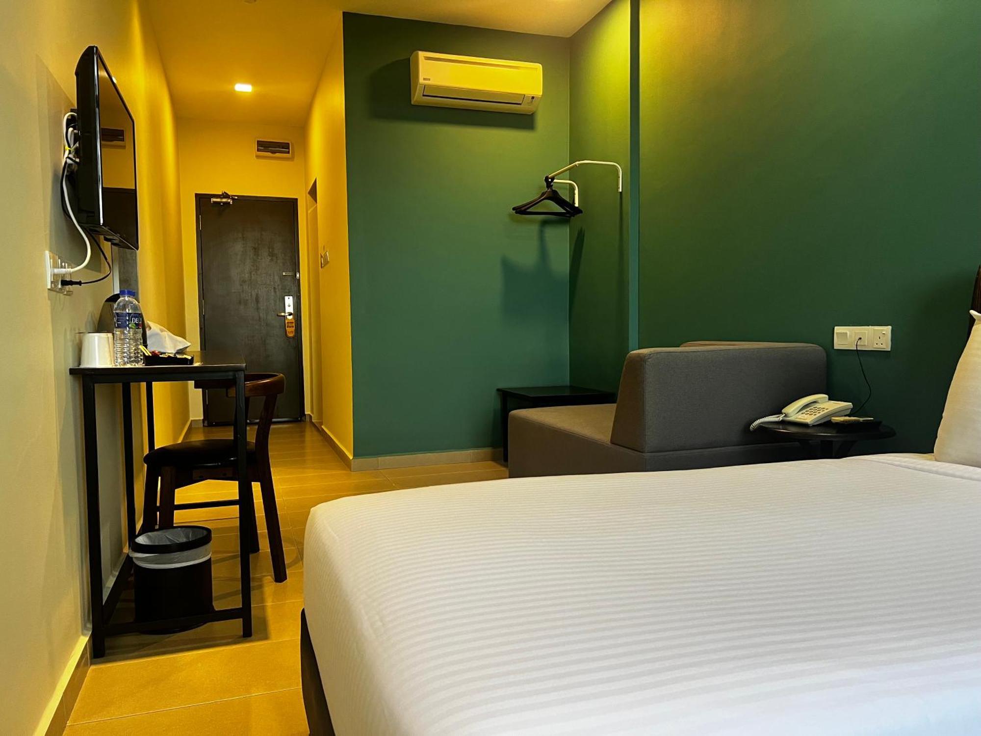 Sin Lien Hotel Kluang Bagian luar foto