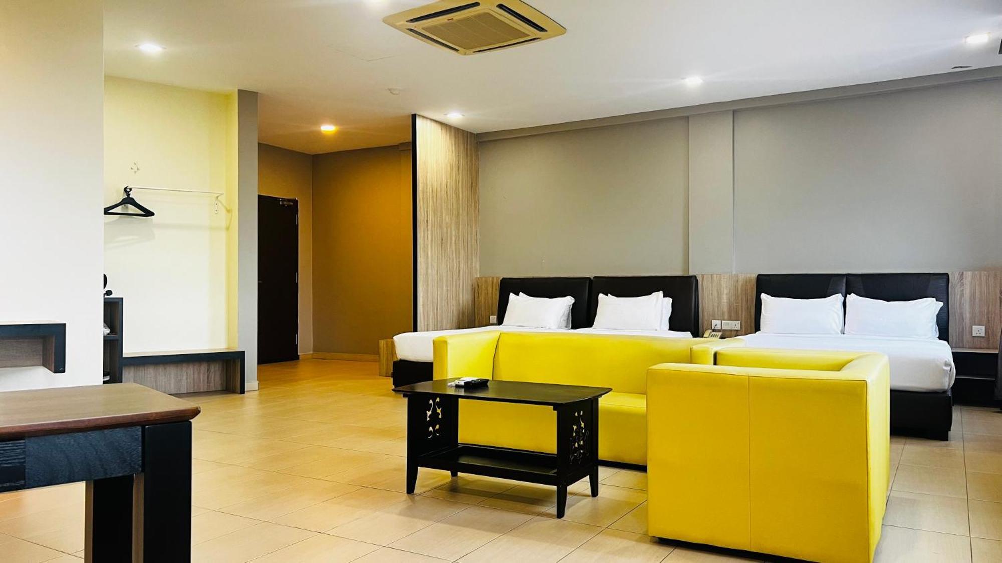 Sin Lien Hotel Kluang Bagian luar foto