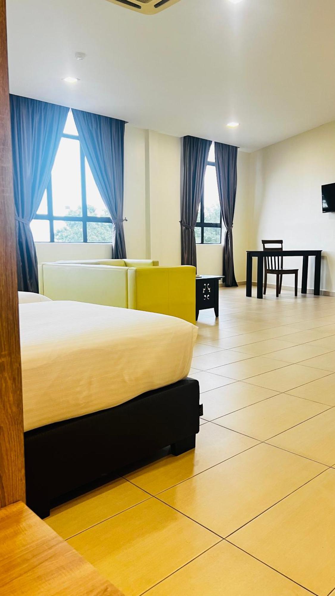 Sin Lien Hotel Kluang Bagian luar foto