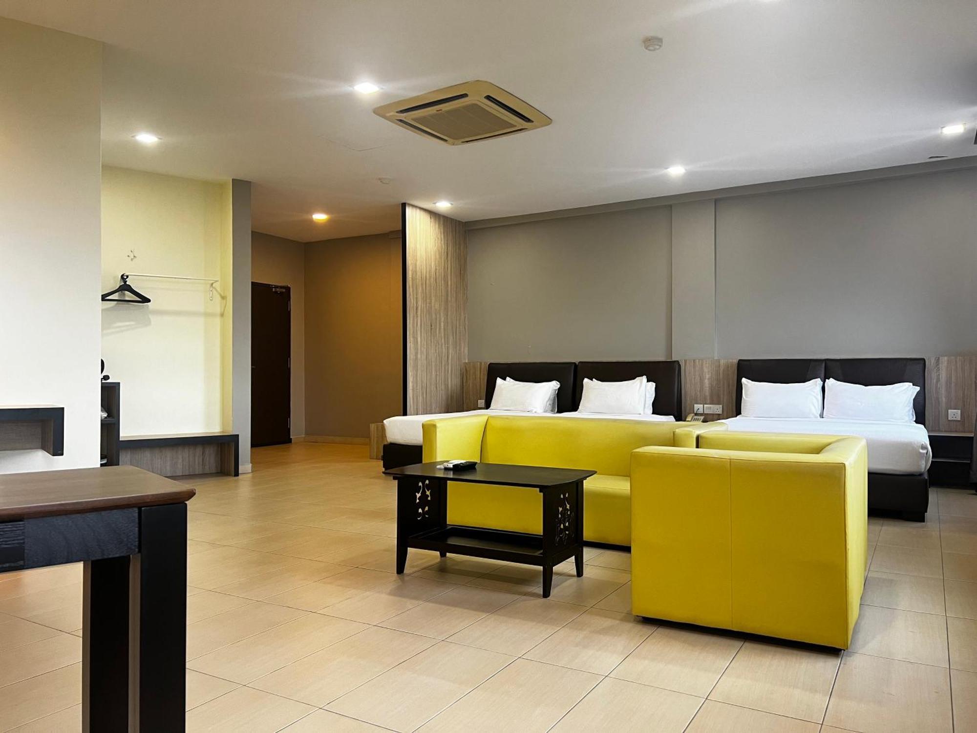 Sin Lien Hotel Kluang Bagian luar foto