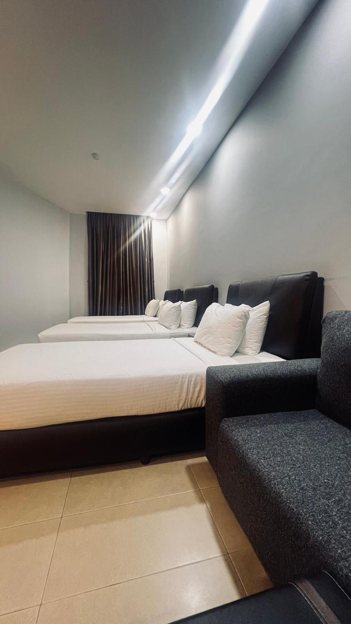 Sin Lien Hotel Kluang Bagian luar foto
