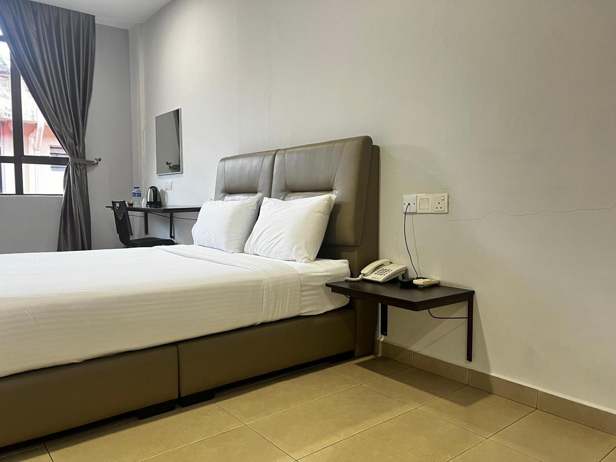 Sin Lien Hotel Kluang Bagian luar foto