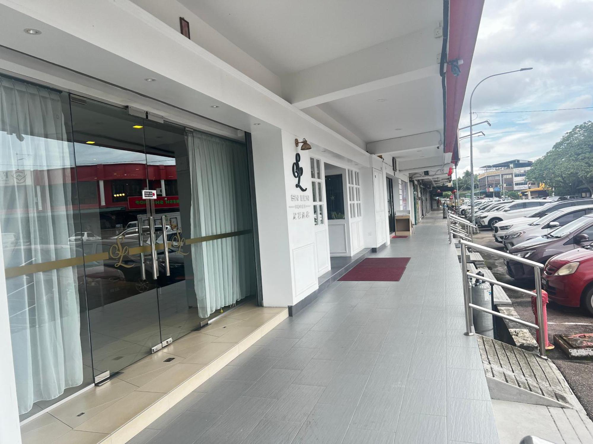 Sin Lien Hotel Kluang Bagian luar foto