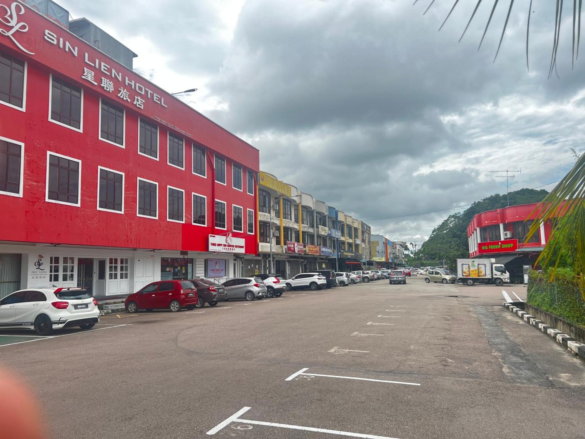 Sin Lien Hotel Kluang Bagian luar foto